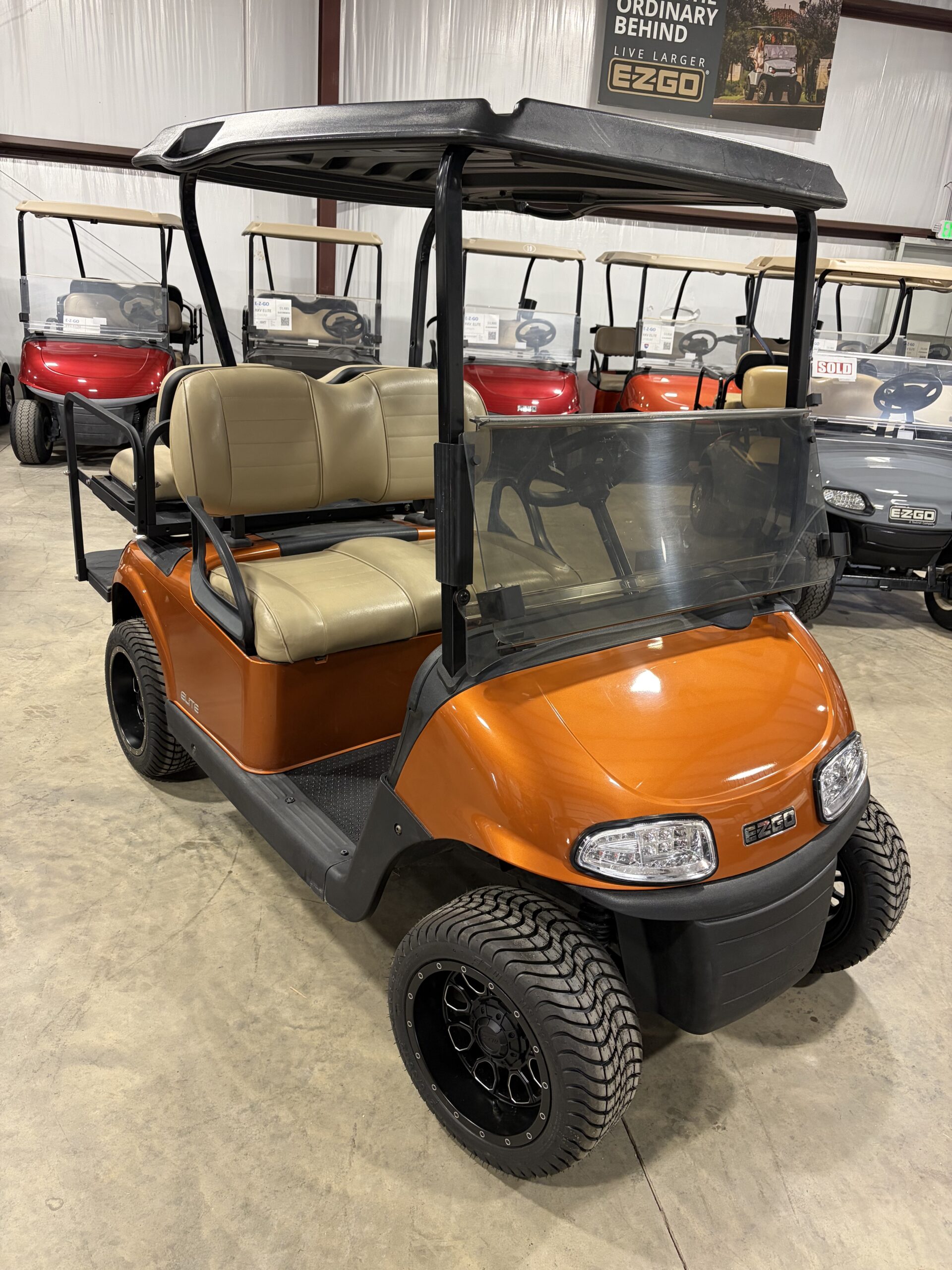 2021 EZGO RXV
