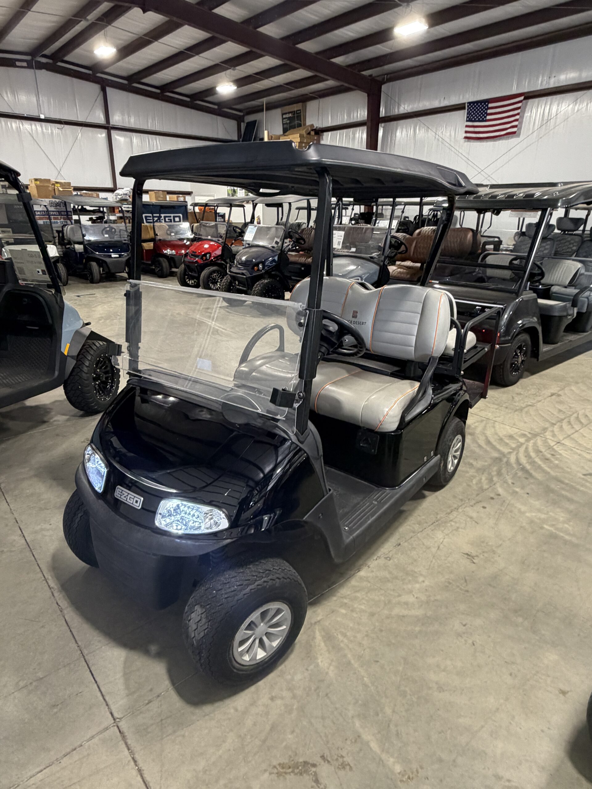 2023 EZGO RXV ELiTE 4 Passenger Golf Cart
